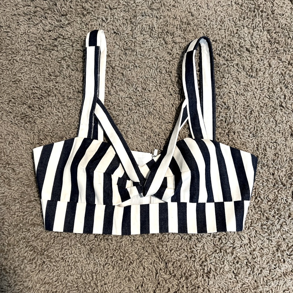 Navy Blue & White crop top.